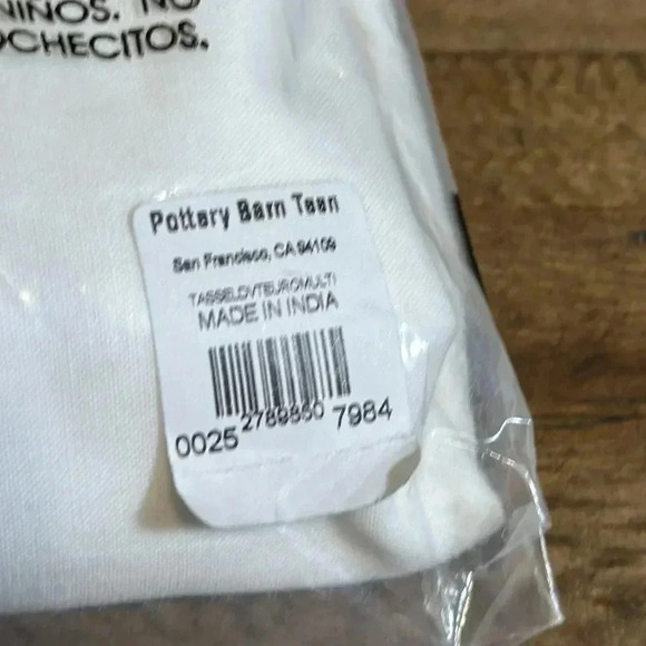 NWT PBT POTTERY BARN TEEN Tassel Sham 26x26 Multi Color 1 Euro Sham 100% Cotton - Picture 4 of 8